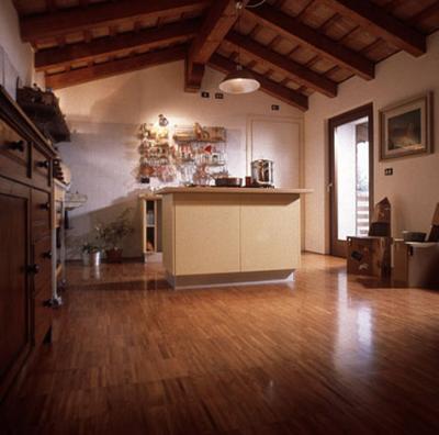 ��������� tradizionali walk wood